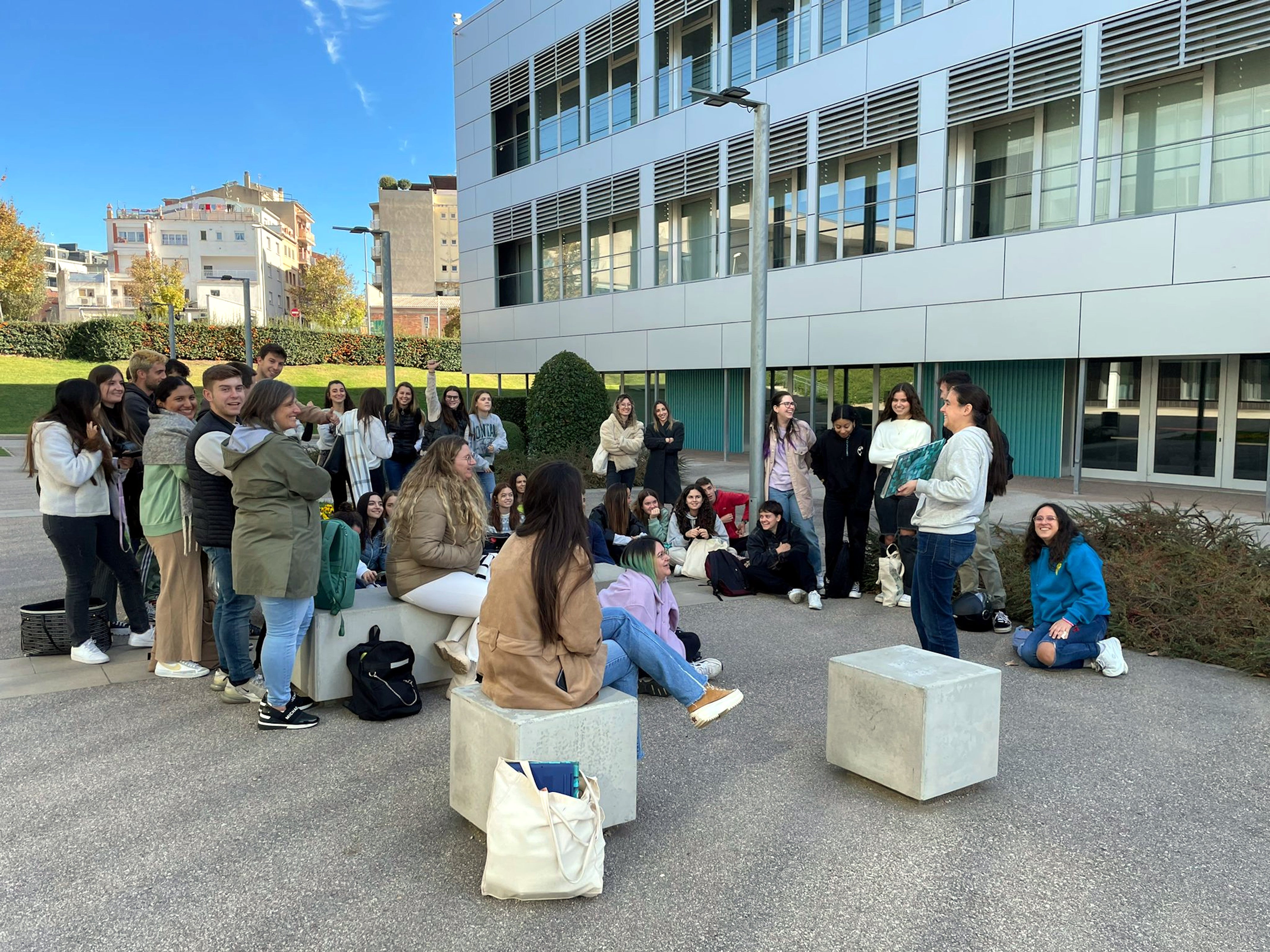 Chat GPT, la inteligencia artificial que dará un giro a la educación Chat GPT, la inteligencia artificial que dará un giro a la educación
