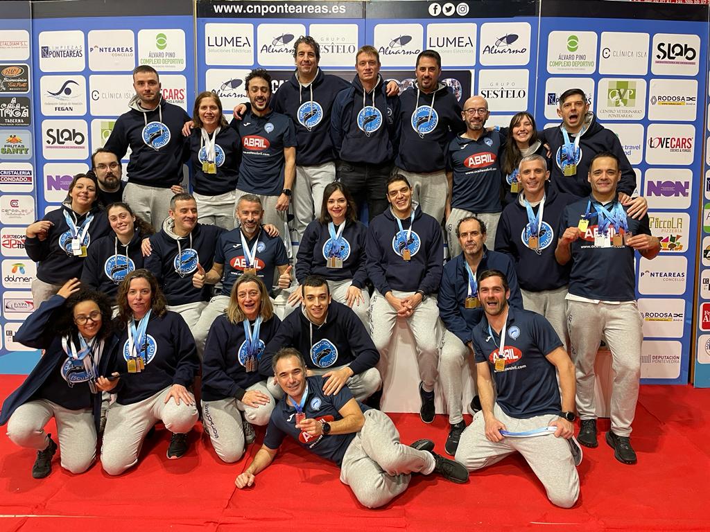 Terceiro posto do Club Natación Escualos Campus Auga no camponato Galego Terceiro posto do Club Natación Escualos Campus Auga no camponato Galego
