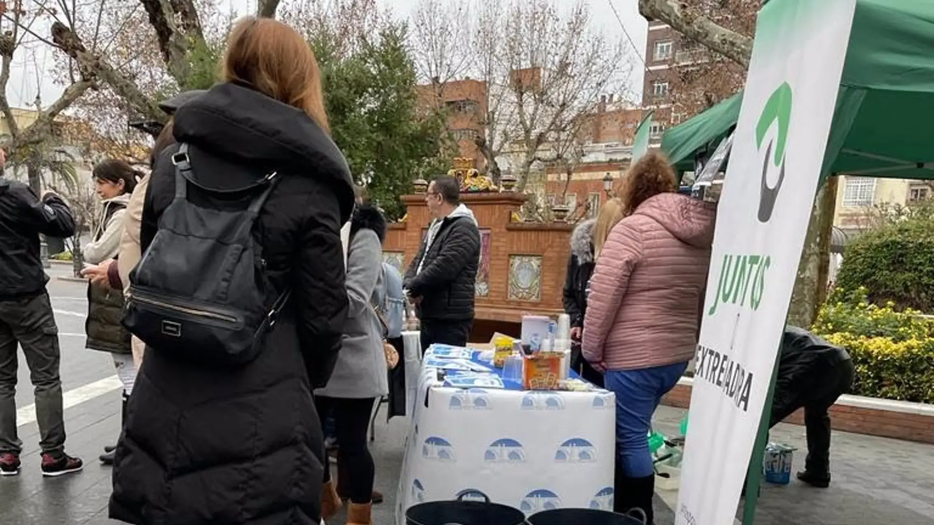 Juntos por Extremadura recoge 600 kilos de alimentos este domingo en Badajoz a través de unas migas solidarias Juntos por Extremadura recoge 600 kilos de alimentos este domingo en Badajoz a través de unas migas solidarias