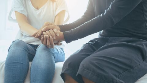 La exposicion a emociones negativas altera la actividad cerebral en personas mayores