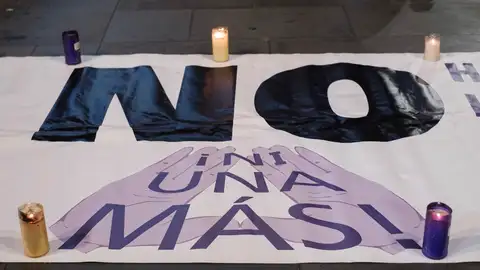 Cartel contra la violencia de género La lucha de las mujeres africanas en el País Vasco contra la violencia de género: "Hay un chantaje emocional indefinido"