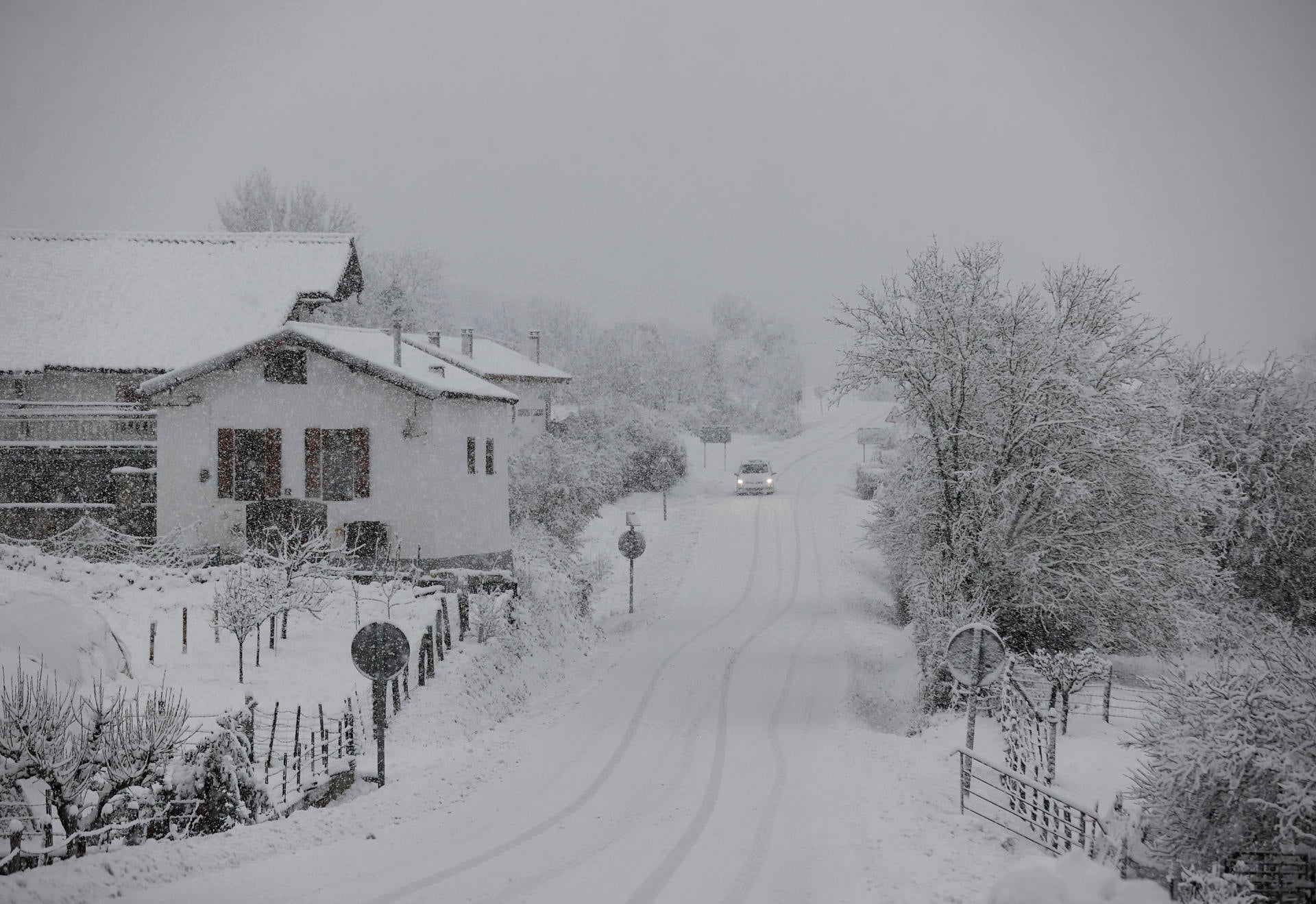 Brasero alerta del "crudo invierno": las provincias más afectadas por la nieve Brasero alerta del "crudo invierno": las provincias más afectadas por la nieve