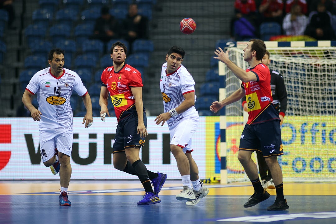 Los 'Hispanos' se regalan una goleada antes de empezar la segunda fase Los 'Hispanos' se regalan una goleada antes de empezar la segunda fase