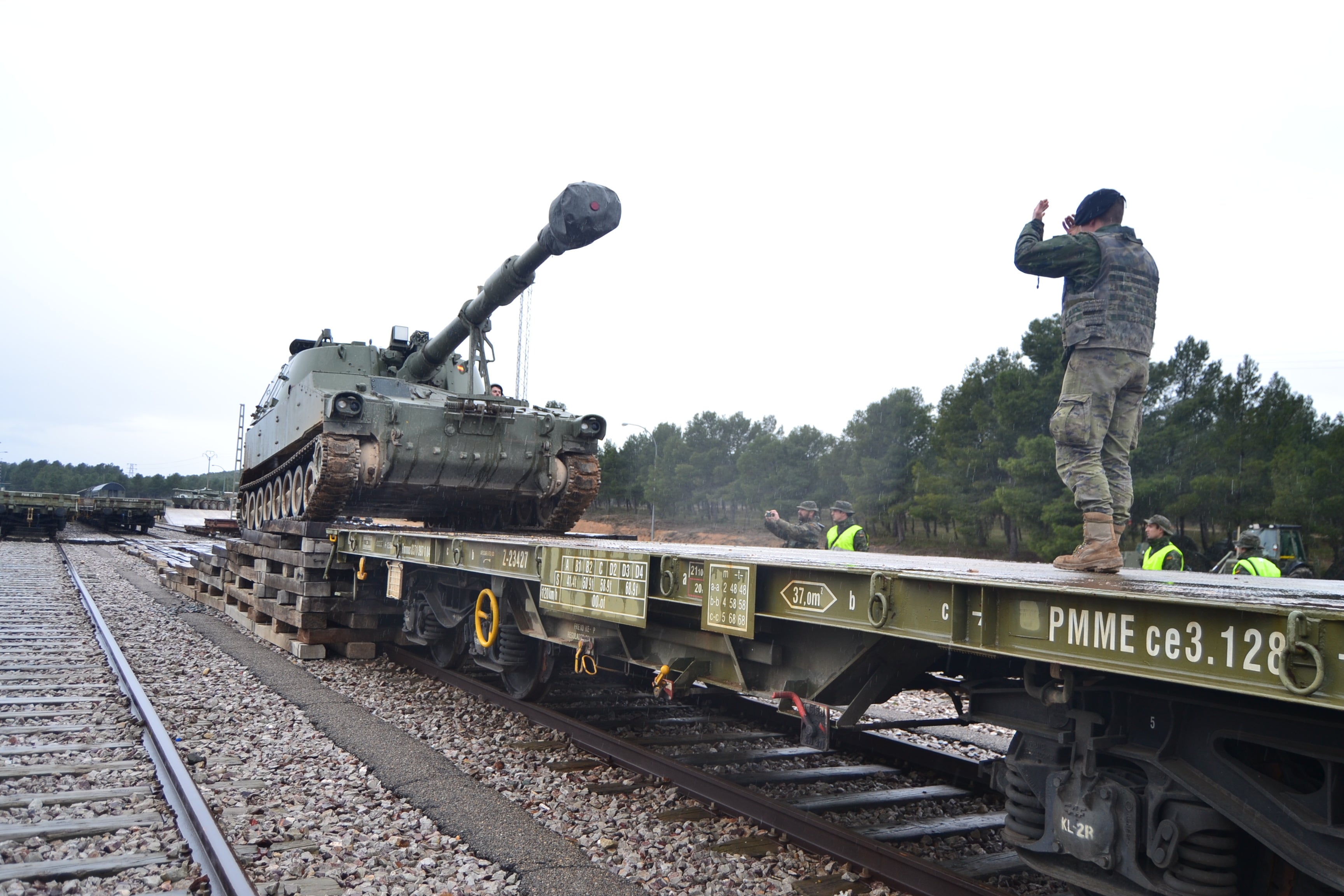 La Compañía de Ferrocarriles del Ejército de Tierra cumple 150 años de historia episode artwork