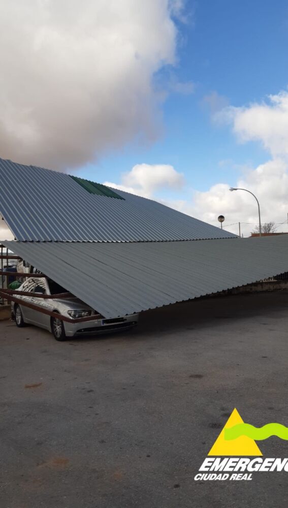 Actuación de los bomberos en Valdepeñas