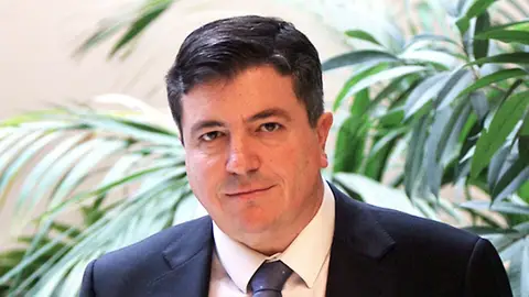 CÉSAR BELDA NOTARIO