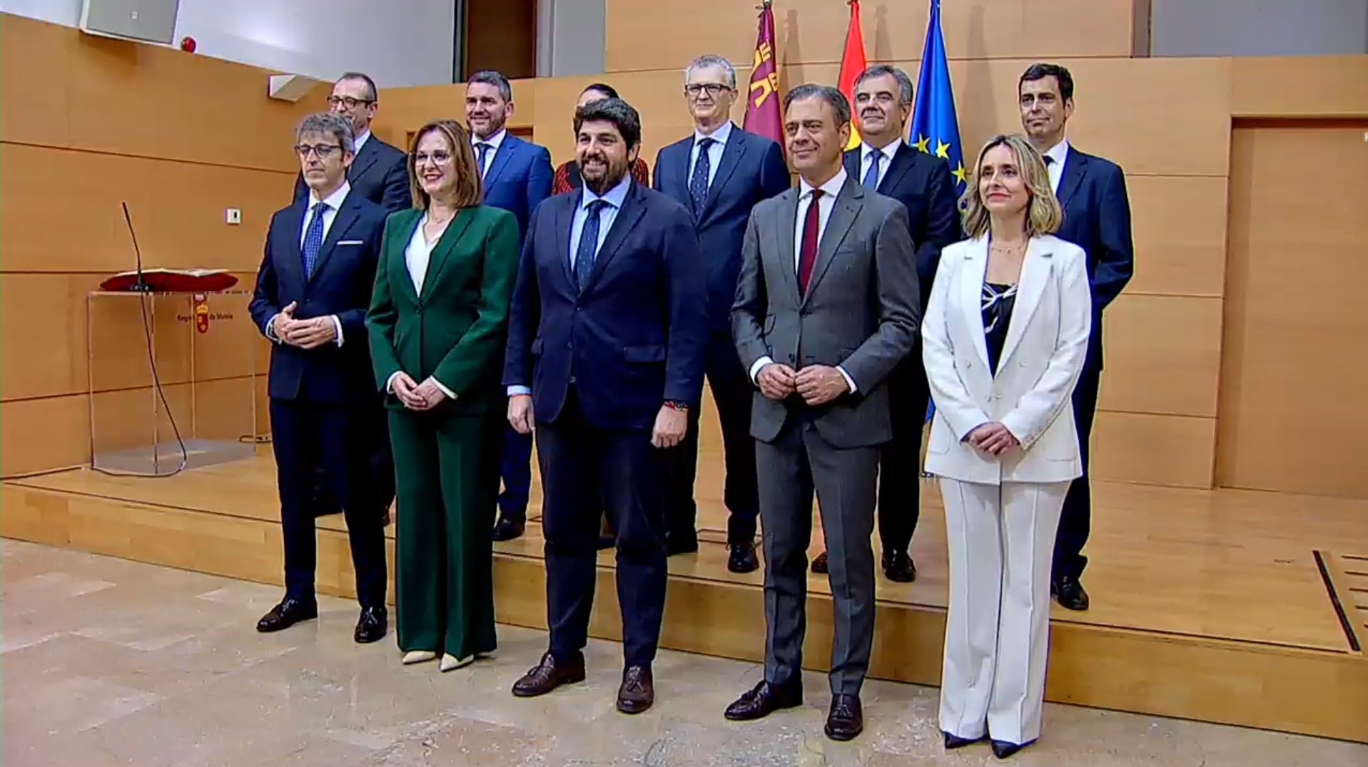 Juan Mª Vázquez, Conchita Ruiz y Víctor Marín juran sus cargos como consejeros del Gobierno murciano Juan Mª Vázquez, Conchita Ruiz y Víctor Marín juran sus cargos como consejeros del Gobierno murciano