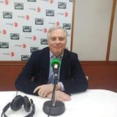 Francisco Cañizares en los estudios de Onda Cero Ciudad Real Francisco Cañizares en los estudios de Onda Cero Ciudad Real