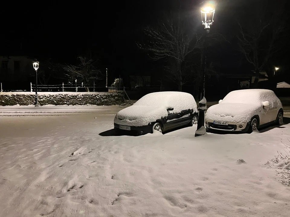 O temporal de neve mantén a boa parte da provincia de Ourense en alerta laranxa O temporal de neve mantén a boa parte da provincia de Ourense en alerta laranxa