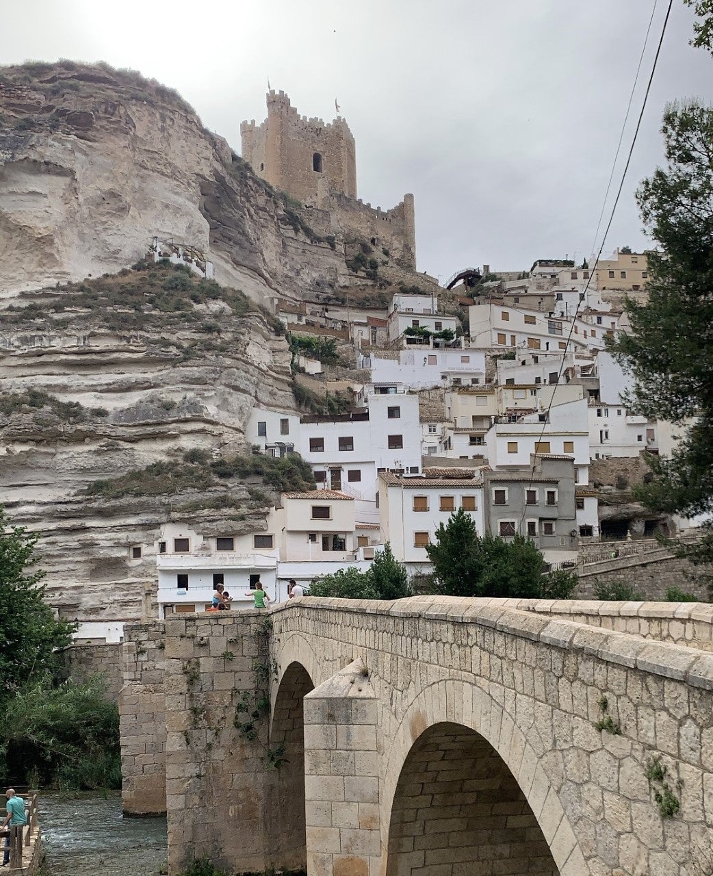 Castilla-La Mancha convertirá edificios públicos en desuso en viviendas de alquiler social en pueblos afectados por la despoblación Castilla-La Mancha convertirá edificios públicos en desuso en viviendas de alquiler social en pueblos afectados por la despoblación