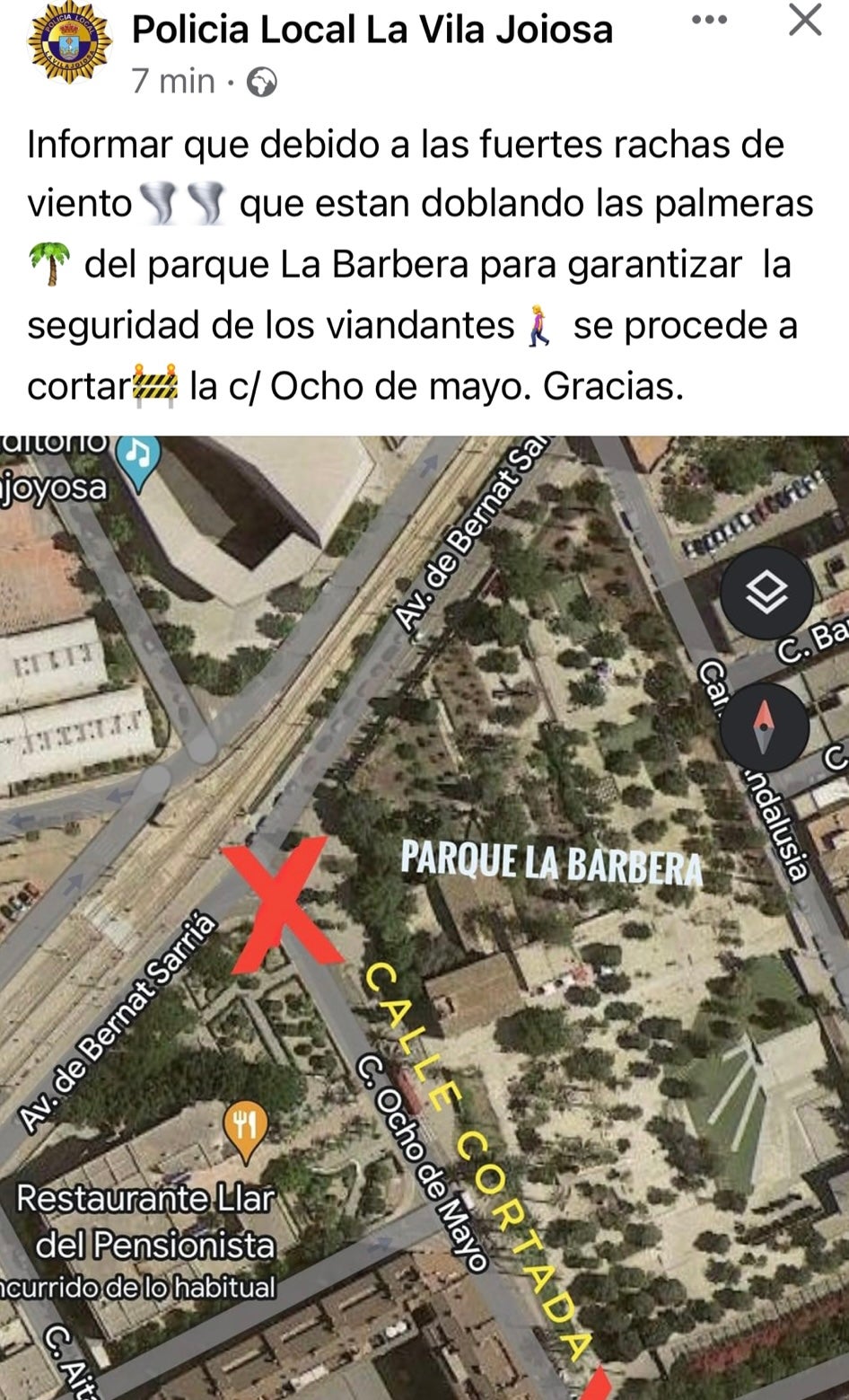 La Vila Joiosa corta la calle 8 de mayo por las fuertes rachas de viento La Vila Joiosa corta la calle 8 de mayo por las fuertes rachas de viento