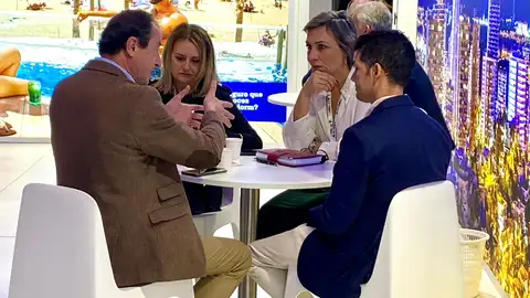 2023 trae la recuperación del sector turístico alicantino, con mayores ventas que las prepandemia Reunión Hosbec en Fitur