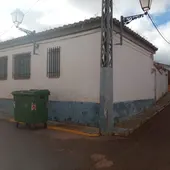 Antiguas viviendas de los maestros que se rehabilitarán en Ballesteros de Calatrava Antiguas viviendas de los maestros que se rehabilitarán en Ballesteros de Calatrava