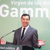 El presidente de la Junta de Andalucía, Juanma Moreno, durante un acto