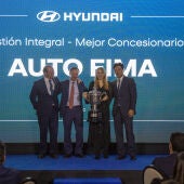 El premio recibido a Auto Fima Hyundai durante la ceremonia 