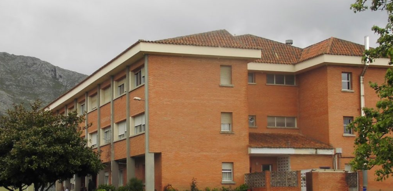 El PSOE de Llanes pide que se audite el estado en el que se encuentra el edificio del Colegio Público Valdellera de Posada El PSOE de Llanes pide que se audite el estado en el que se encuentra el edificio del Colegio Público Valdellera de Posada