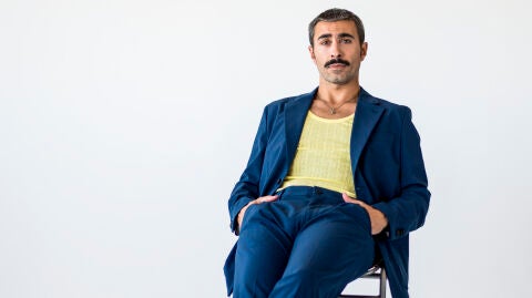 David Mart&iacute;nez &Aacute;lvarez "Rayden" publica su primera novela, &ldquo;El acercamiento de la mujer cactus y el hombre globo&rdquo;