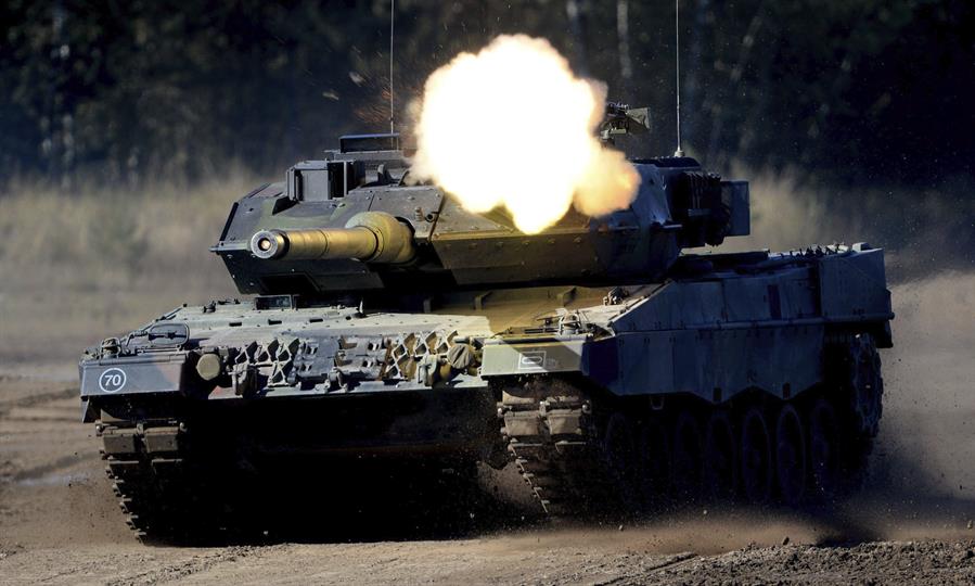 Alemania enviará los 'Leopard 2' a Ucrania y Estados Unidos estudia si enviar los Abrams Alemania enviará los 'Leopard 2' a Ucrania y Estados Unidos estudia si enviar los Abrams