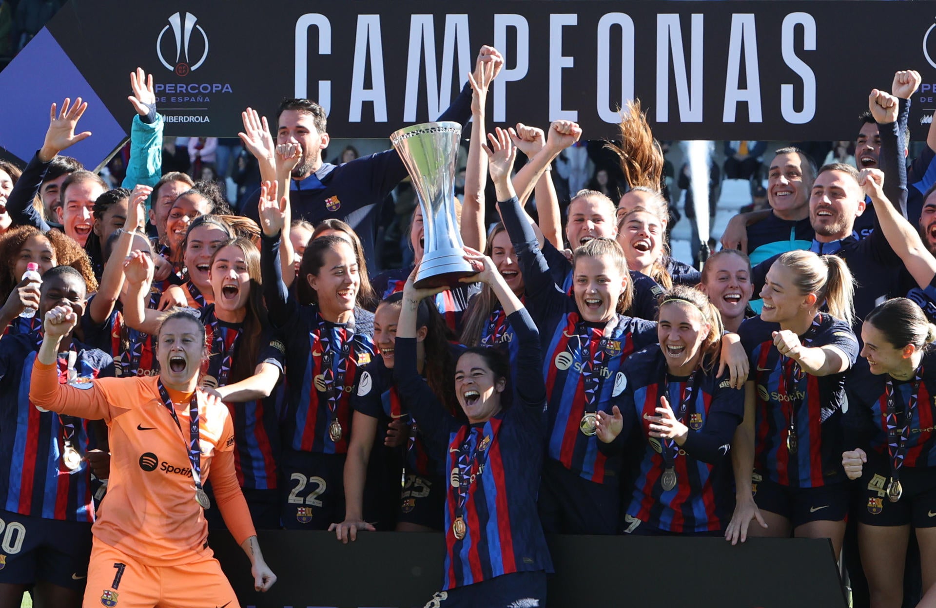 Ellas Juegan 06x12: Supercopa blaugrana Ellas Juegan 06x12: Supercopa blaugrana
