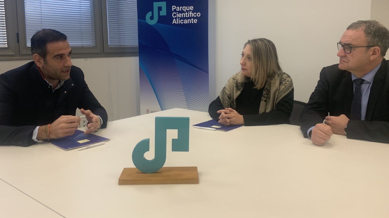 Cuatro nuevas empresas se incorporan al Parque Científico de la UA Cuatro nuevas empresas se incorporan al Parque Científico de la UA