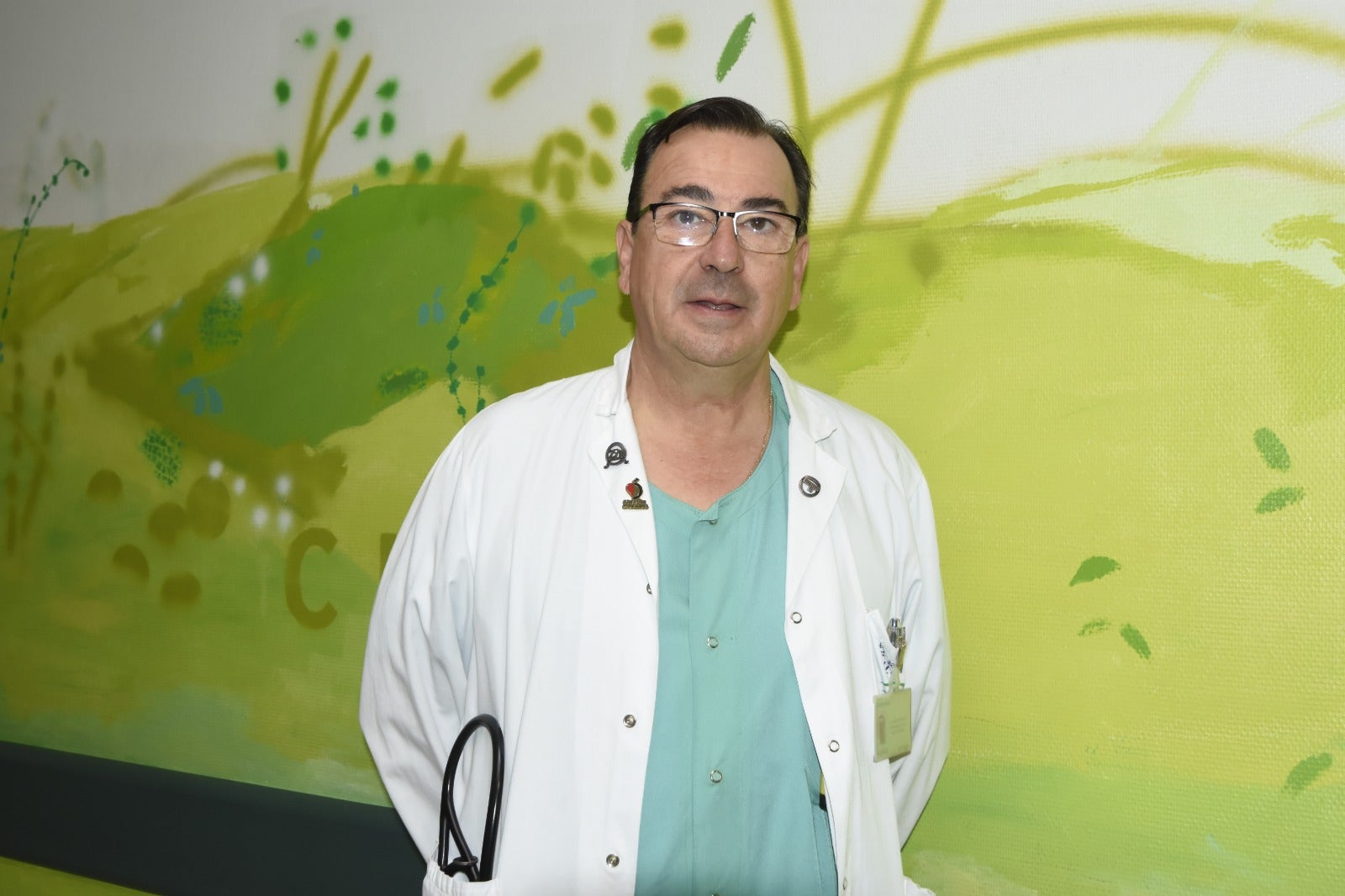 Robles: "Hay un gran equipo detrás de cada trasplante en el Hospital Reina Sofía" Robles: "Hay un gran equipo detrás de cada trasplante en el Hospital Reina Sofía"