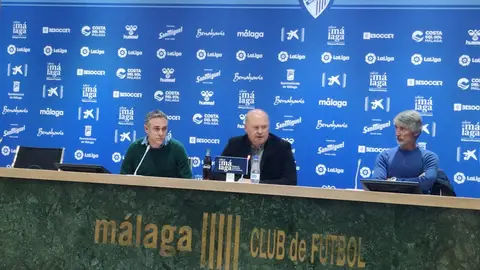Pepe Mel con Nacho Pérez y Nacho Oria en su despedida del Málaga CF Pepe Mel con Nacho Pérez y Nacho Oria en su despedida del Málaga CF