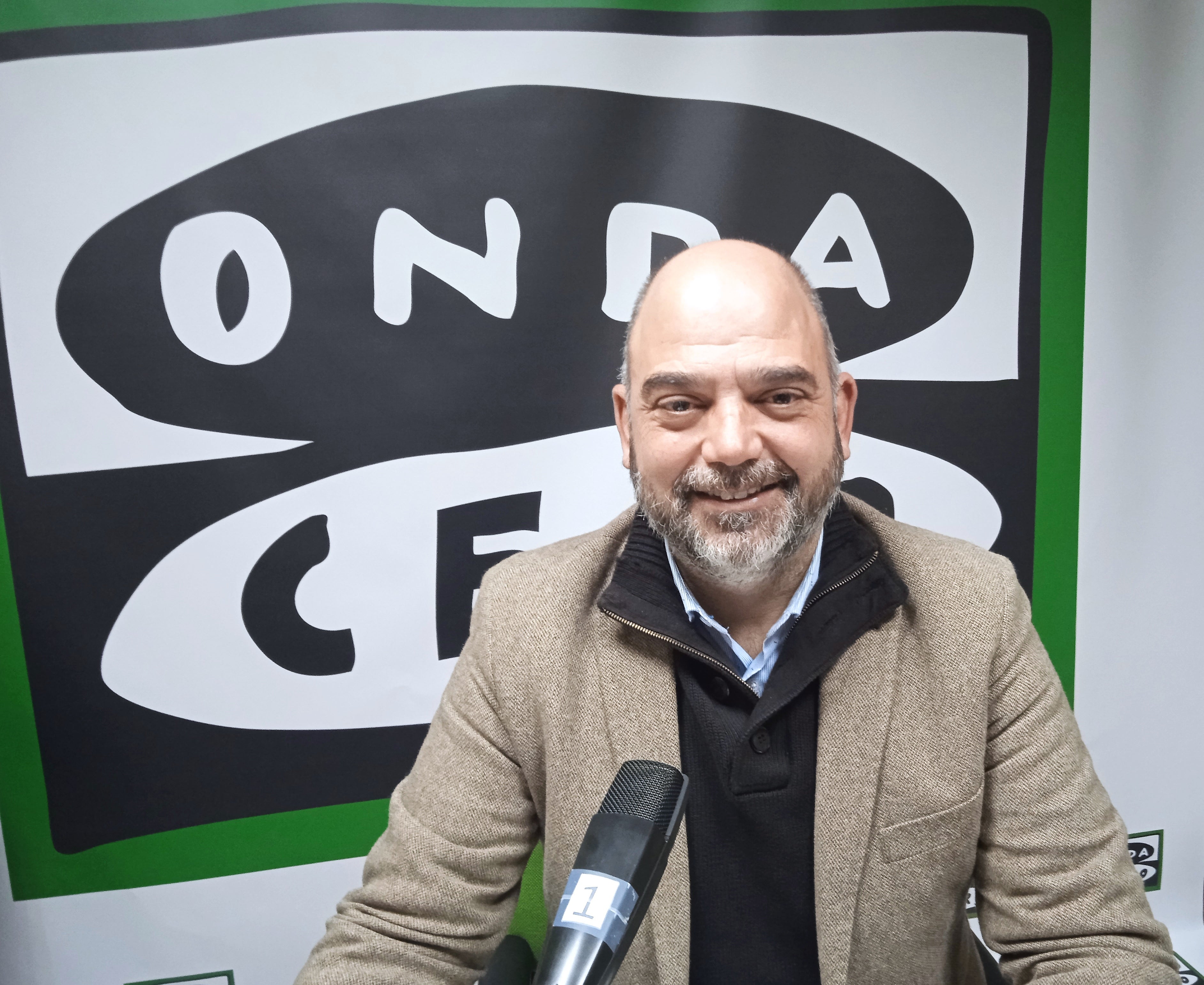 52 parejas recibirán la Medalla de los Amantes 52 parejas recibirán la Medalla de los Amantes