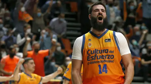 Bojan Dubljevic sufre un esguince de tobillo Bojan Dubljevic sufre un esguince de tobillo