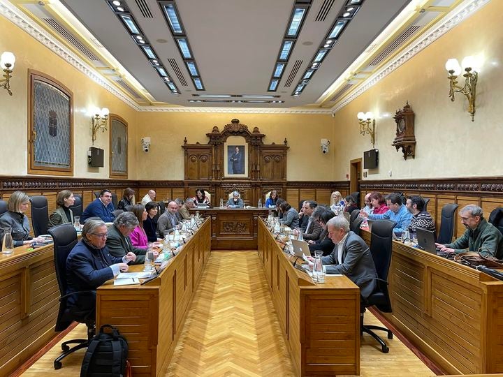 La concejala de Hacienda pide un ejercicio de responsabilidad a los grupos de la oposición La concejala de Hacienda pide un ejercicio de responsabilidad a los grupos de la oposición