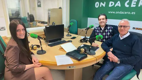 Tamara Mañas (izquierda), Javier Puebla (centro) y Manuel Rocamora (derecha). Tamara Mañas (izquierda), Javier Puebla (centro) y Manuel Rocamora (derecha).