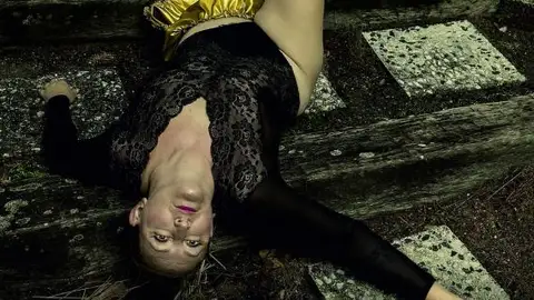 Gloria Albalate "Muera Marta, pero muera harta" Gloria Albalate "Muera Marta, pero muera harta"