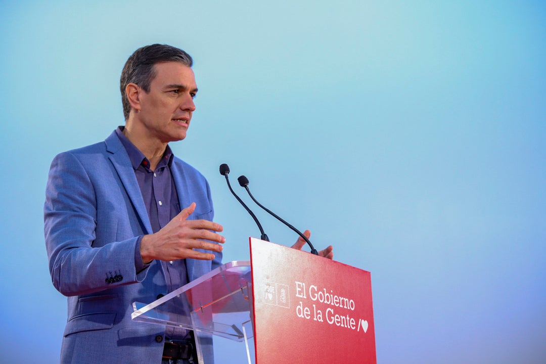 Pedro Sánchez estudia hacer cambios en el Gobierno en los próximos días Pedro Sánchez estudia hacer cambios en el Gobierno en los próximos días