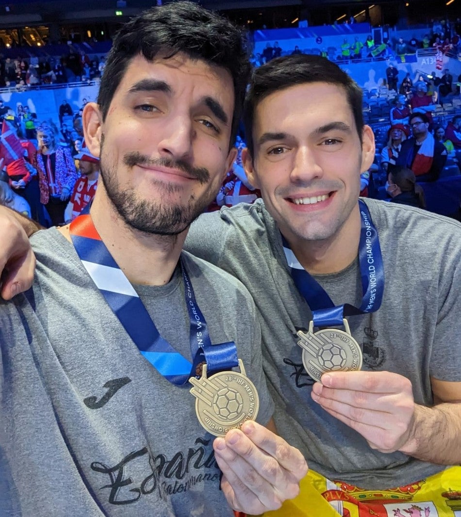 Sánchez-Migallón: "Estoy muy contento por el bronce, ganar tres medallas no es fácil" Sánchez-Migallón: "Estoy muy contento por el bronce, ganar tres medallas no es fácil"