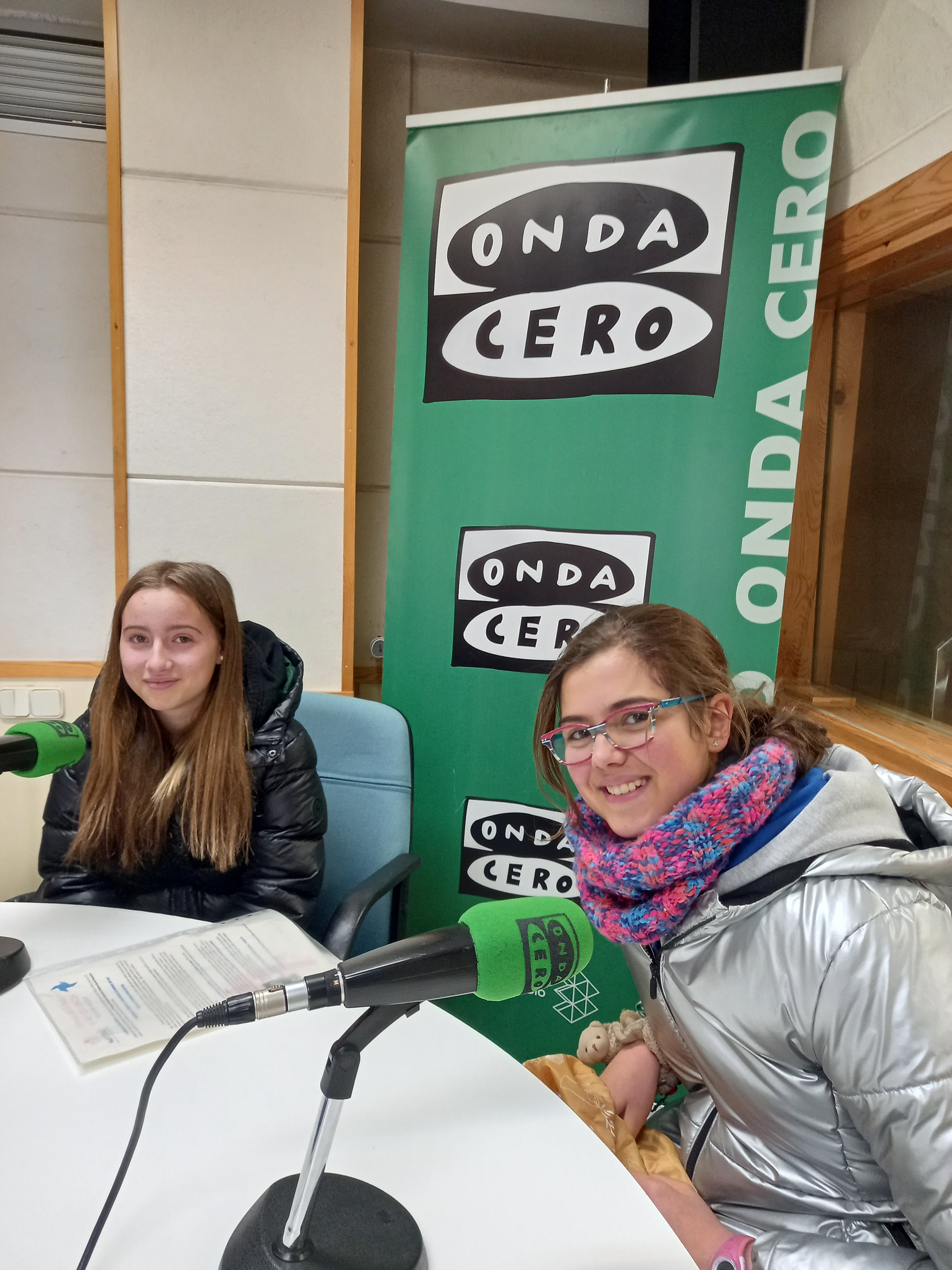 El colegio Maristas nos visita para leer unas palabras por el Día de la Paz y no violencia El colegio Maristas nos visita para leer unas palabras por el Día de la Paz y no violencia