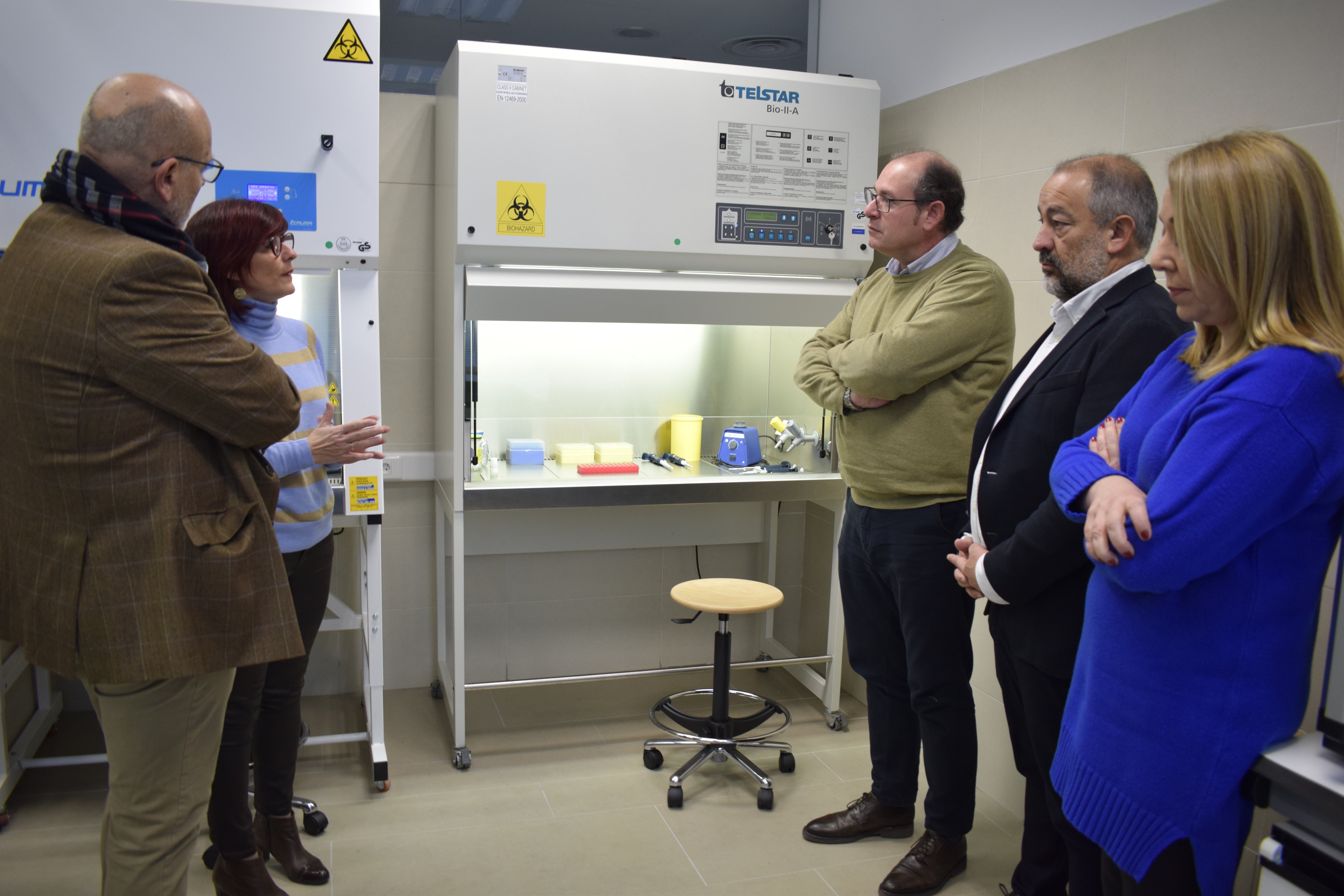 El Laboratorio de Análisis de Agua del Centro Tecnológico de Almansa cedido a la UCLM El Laboratorio de Análisis de Agua del Centro Tecnológico de Almansa cedido a la UCLM
