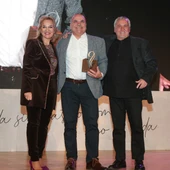Chocolates Valor premio a la 'Mejor Industrutría gastronómica' de la Academia de la gastronomía de la Comunitat Valenciana. Chocolates Valor premio a la 'Mejor Industrutría gastronómica' de la Academia de la gastronomía de la Comunitat Valenciana.