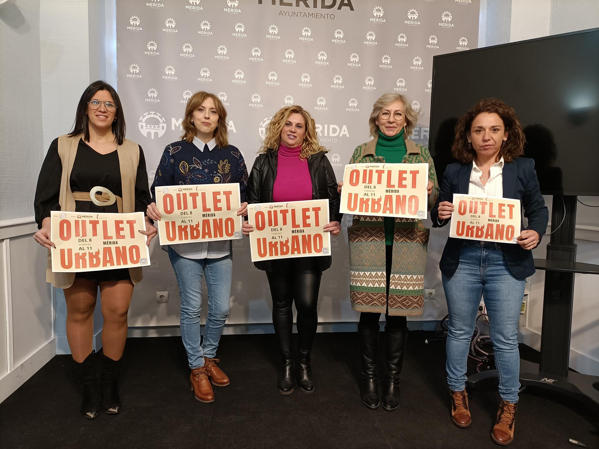 70 comercios de Mérida sacarán sus artículos a la calle del 8 al 11 de febrero en el primer Outlet Urbano de 2023 70 comercios de Mérida sacarán sus artículos a la calle del 8 al 11 de febrero en el primer Outlet Urbano de 2023