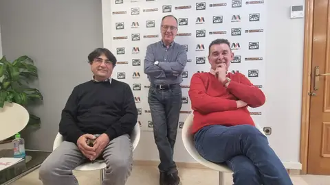 El recorte del trasvase Tajo-Segura centra la tertulia en `Más de uno Vega Baja' tertulia