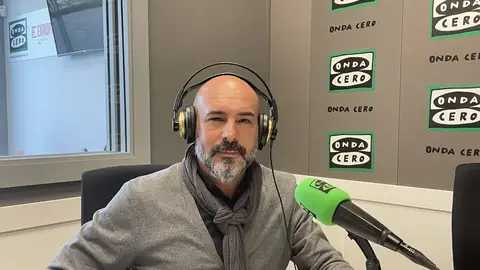 Luis Morant, edil de turismo de l'Alfàs del Pí. Luis Morant, edil de turismo de l'Alfàs del Pí.