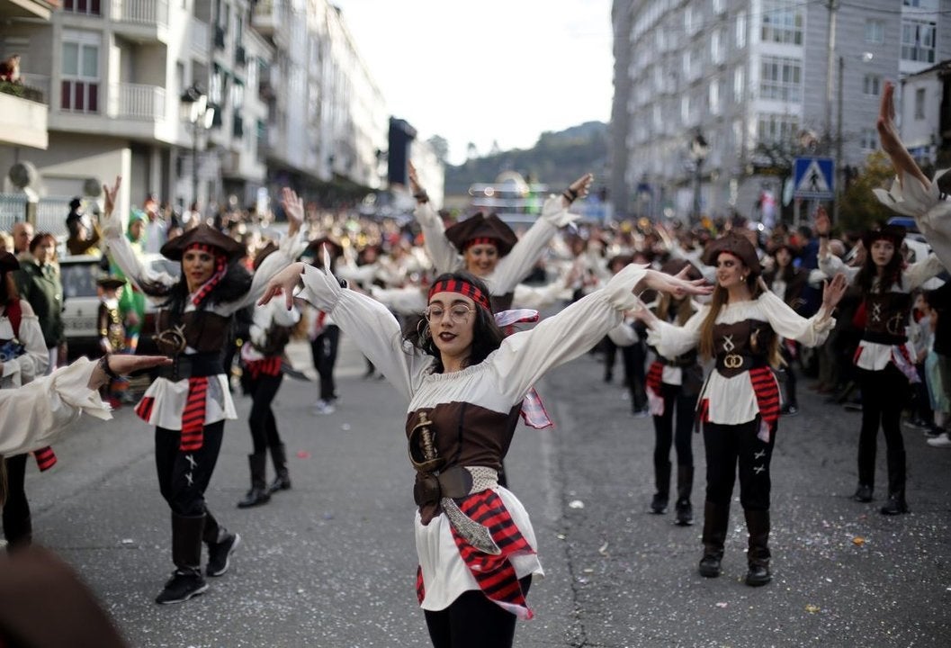Avanzamos o entroido de Barbadas en Más de uno Ourense Avanzamos o entroido de Barbadas en Más de uno Ourense