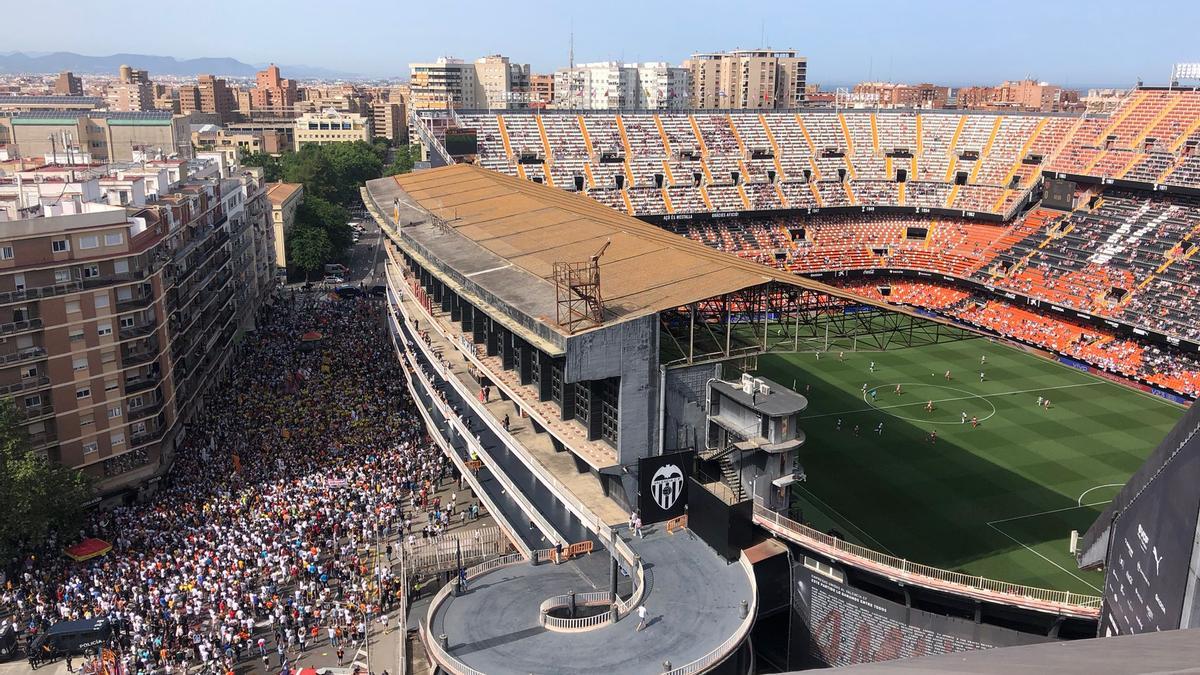 El valencianismo volverá a clamar contra Meriton El valencianismo volverá a clamar contra Meriton