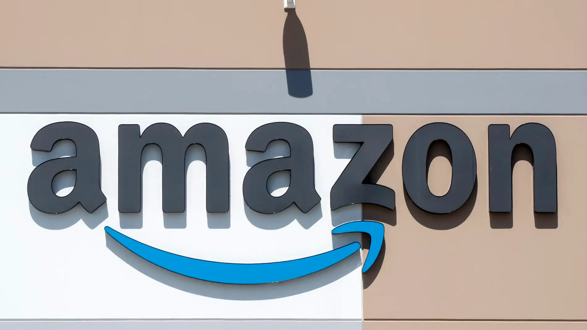 La Justicia falla contra Amazon y declara a más de 2.000 repartidores como falsos autónomos