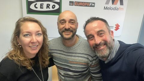 El cocinero Kike Mart&iacute;, junto a Elka Dimitrova y Jos&eacute; Luis Mateo en Onda Cero Mallorca