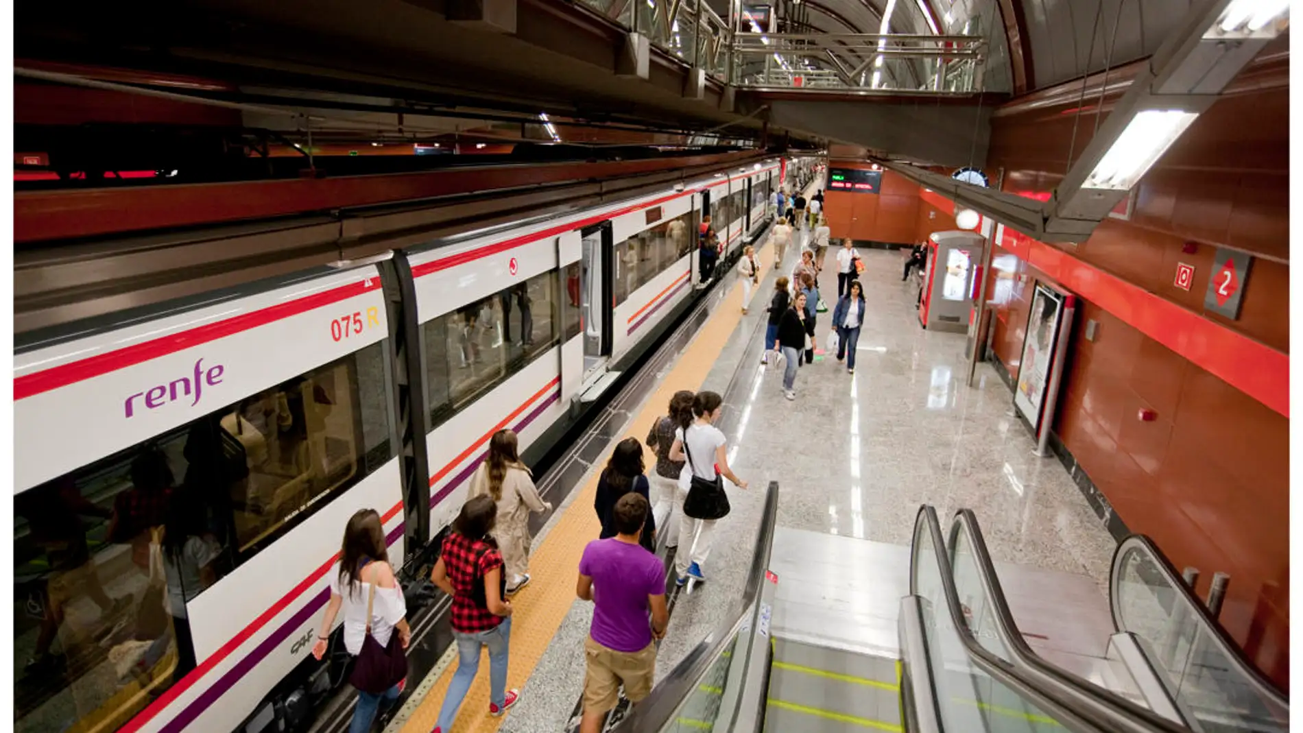 Renfe corta el servicio en el túnel de Sol entre Chamartín y Nuevos Ministerios: cuánto durarán las obras, líneas afectadas y alternativas