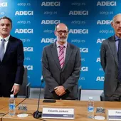 ADEGI ADEGI