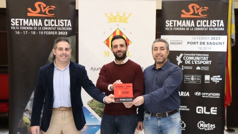 Presentación de La Vuelta Ciclista Féminas a la Comunitat Valenciana en Sagunto