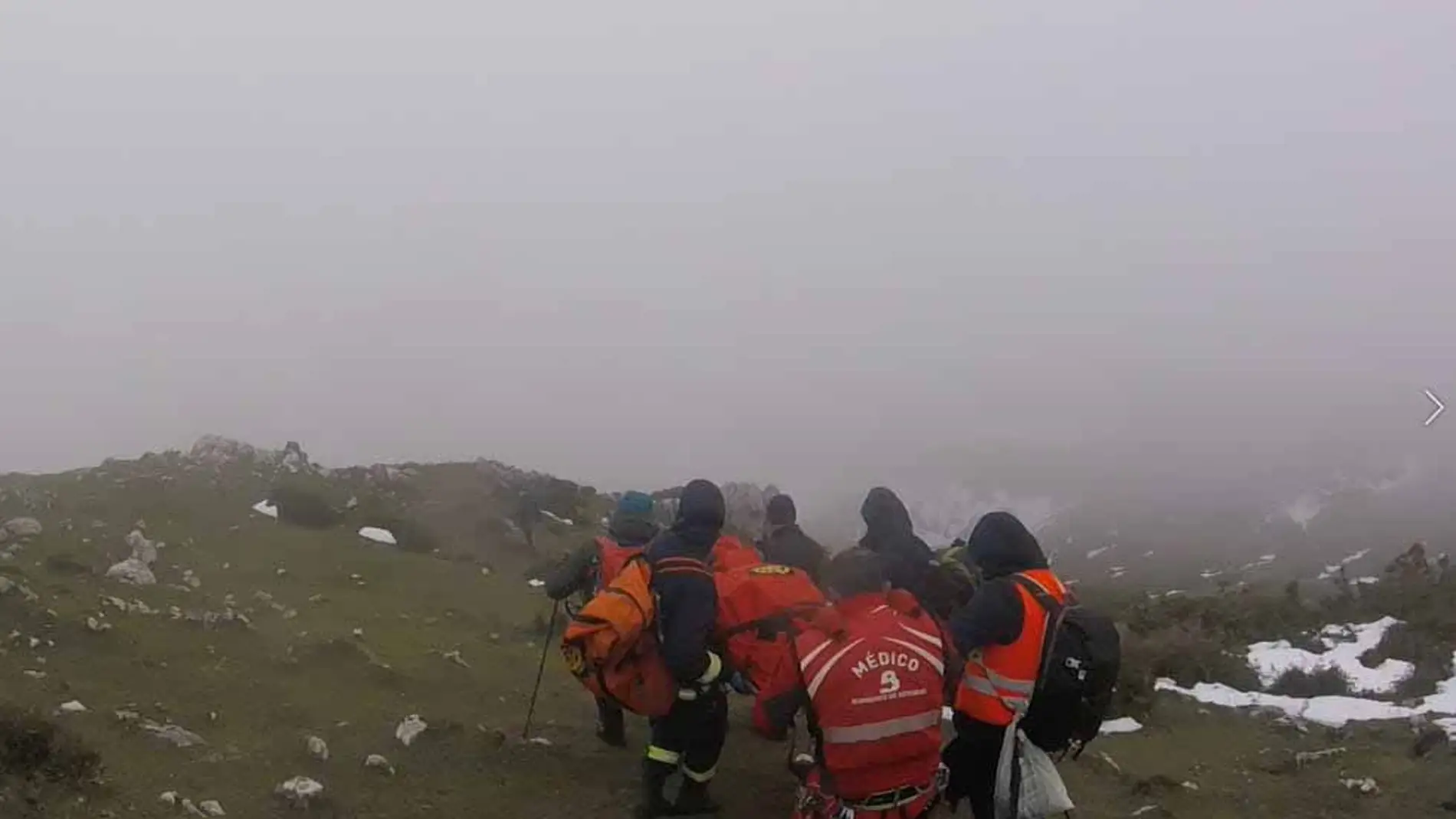 Asistida una mujer lesionada en la ruta del pico Pienzu