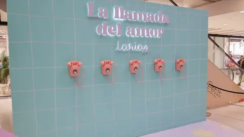 Larios Centro celebra San Valentín con ‘La llamada del amor’ Larios Centro celebra San Valentín con ‘La llamada del amor’