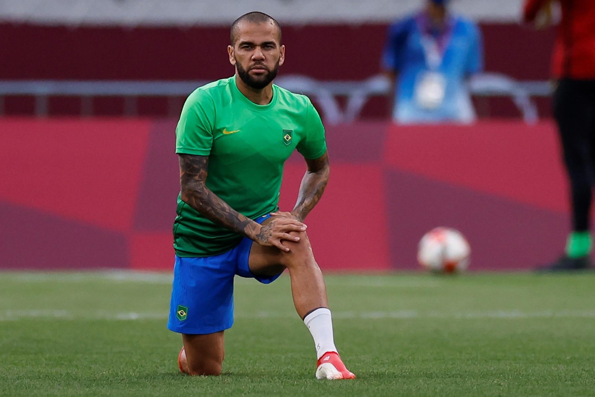 La Fiscalía pide mantener preso a Alves al que incrimina la prueba de ADN La Fiscalía pide mantener preso a Alves al que incrimina la prueba de ADN