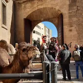 Mas de uno Vega Baja con Pedro Joaquín Llorach estuvo en la inauguración del mercado medieval Mas de uno Vega Baja con Pedro Joaquín Llorach estuvo en la inauguración del mercado medieval